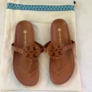 Never worn Tory Burch Miller Cloud Sandal